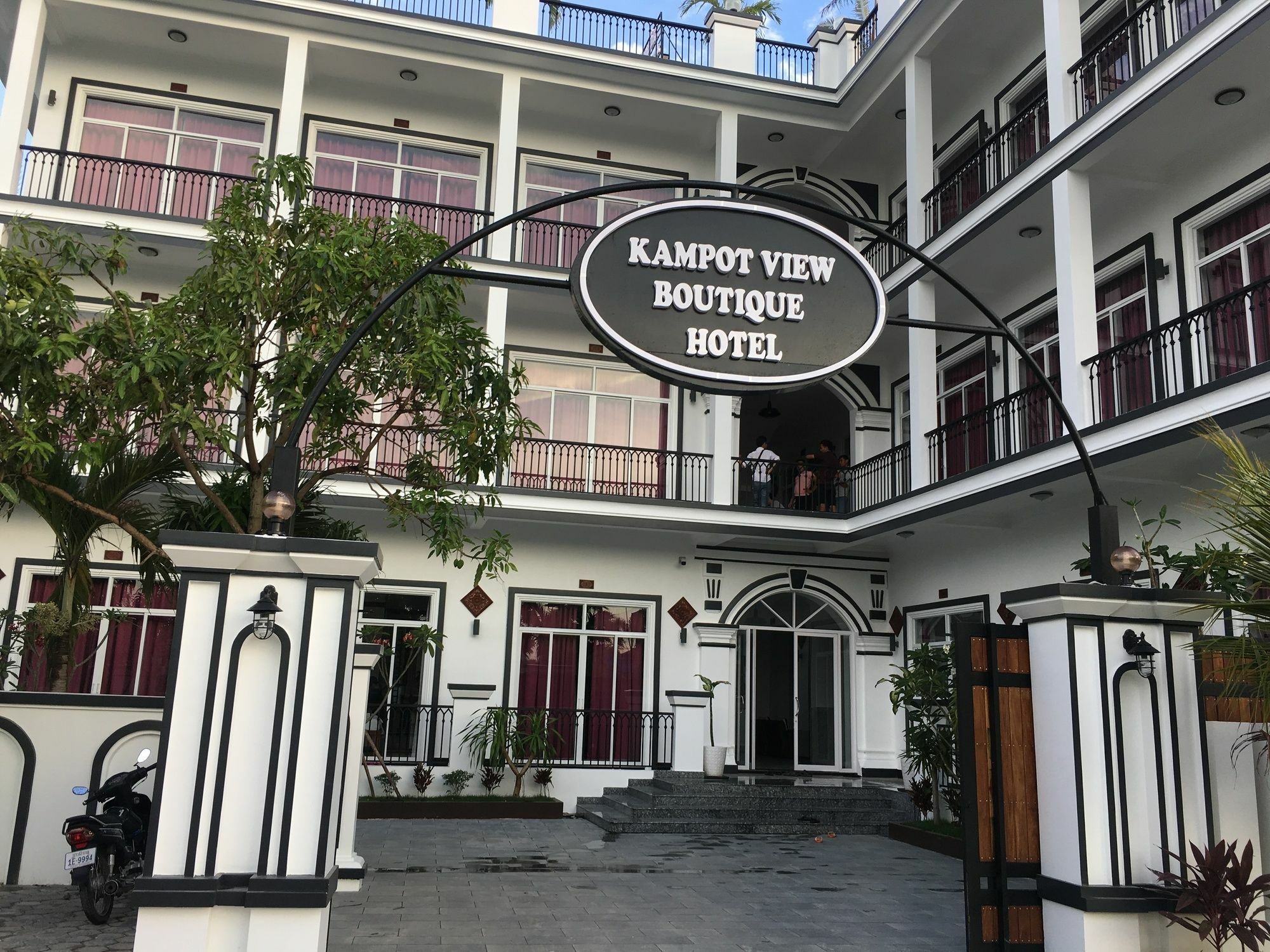 Kampot View Boutique Hotel Exterior photo